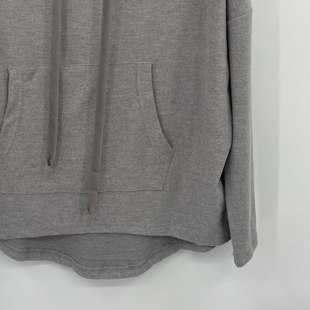 NEW! Tahari Gray Super Soft Hoodie - Picture 5 of 11